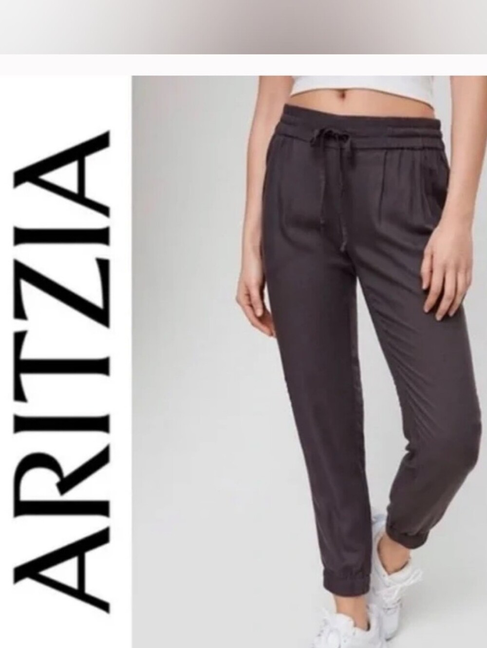 M • Aritzia • Talula Los Feliz Pants in Charcoal Gray Drawstring Jogger Pants